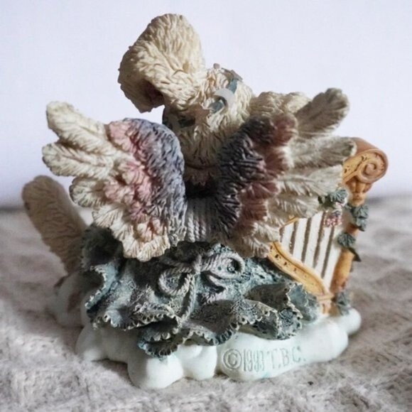 Boyd’s Bears & Friends Figurine Celeste ... the Angel Rabbit Style #2230 1993 - Picture 2 of 10